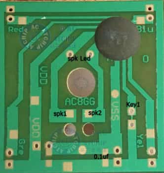 國(guó)歌芯片帶4顆LED閃燈腳位圖